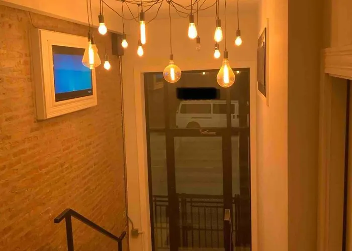 7 Star The Malia Oasis 3br 1 Half Bath Office Space * Chicago